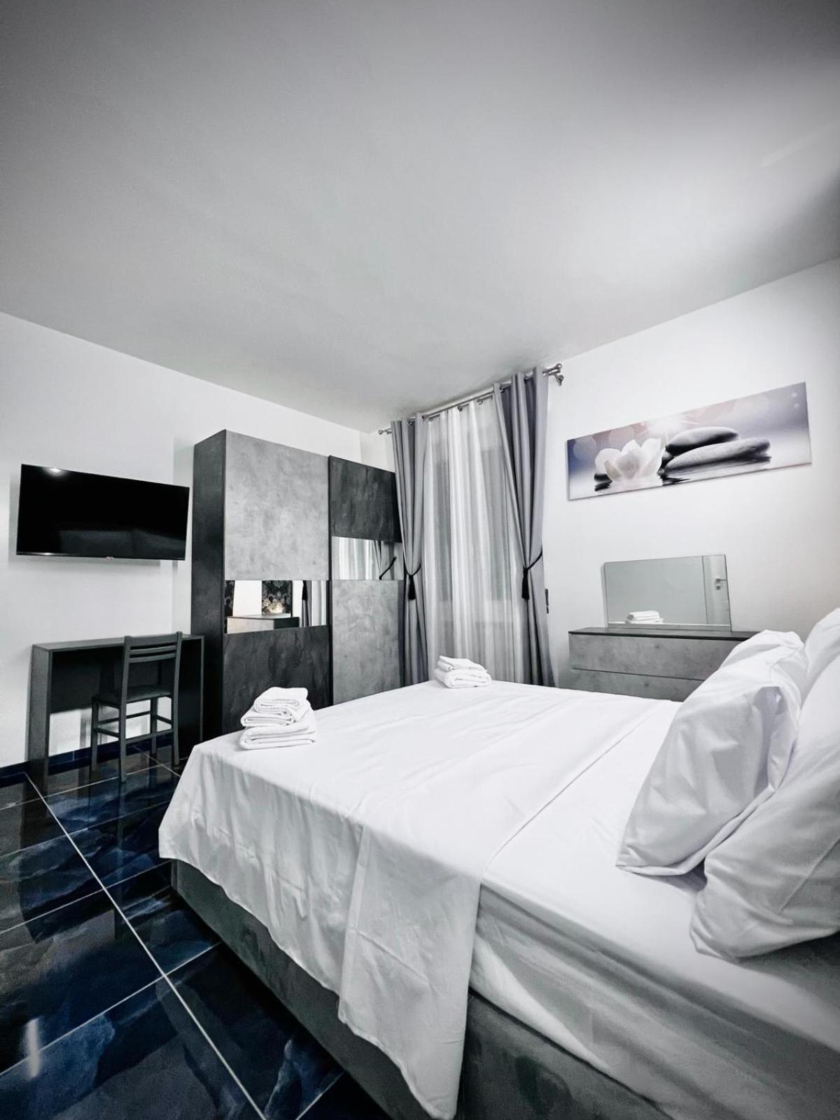 Seven Nights Bologna Bed & Breakfast Eksteriør bilde